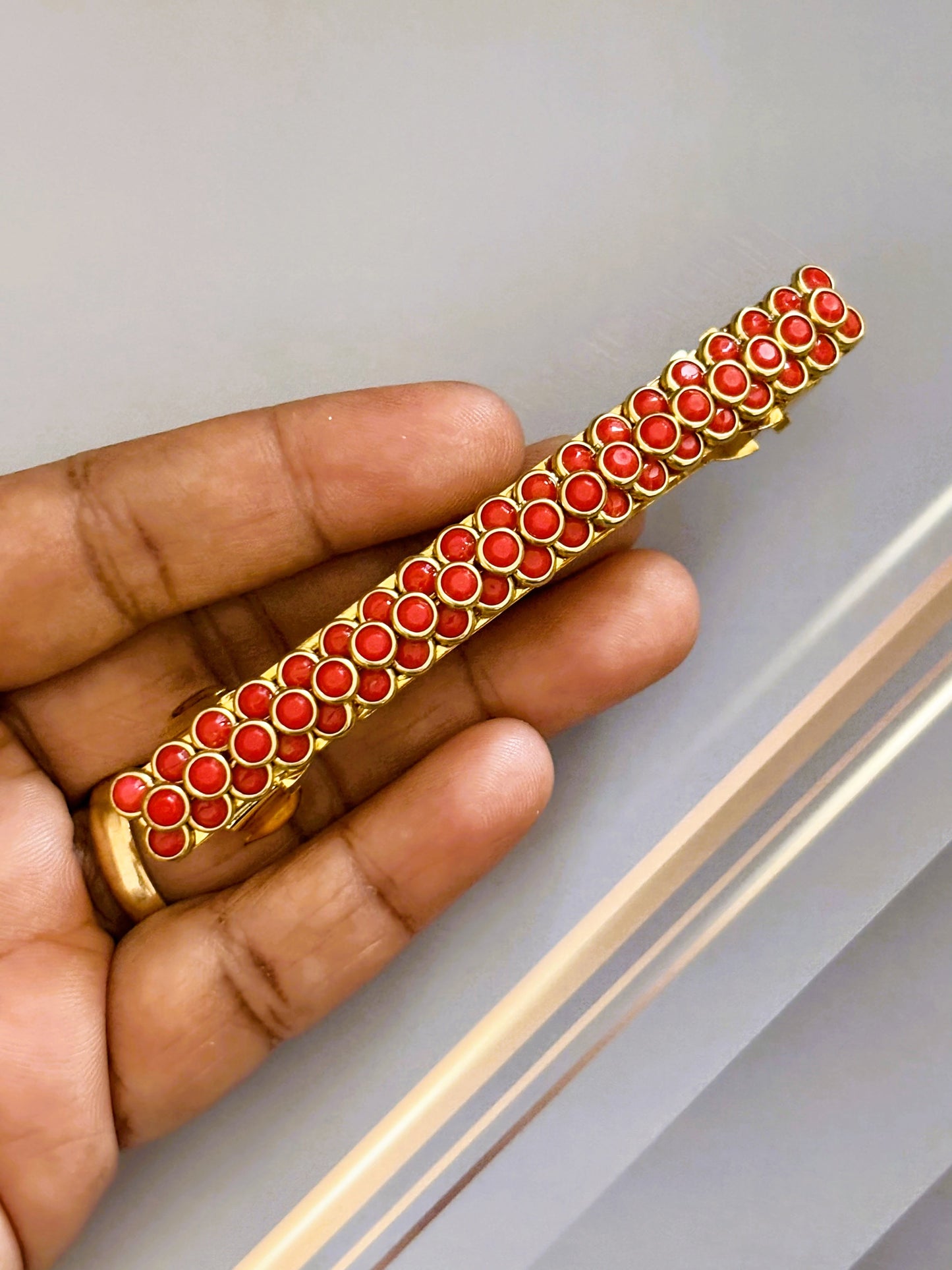Handmade Opaque Red Kundan Gold Hair Clip