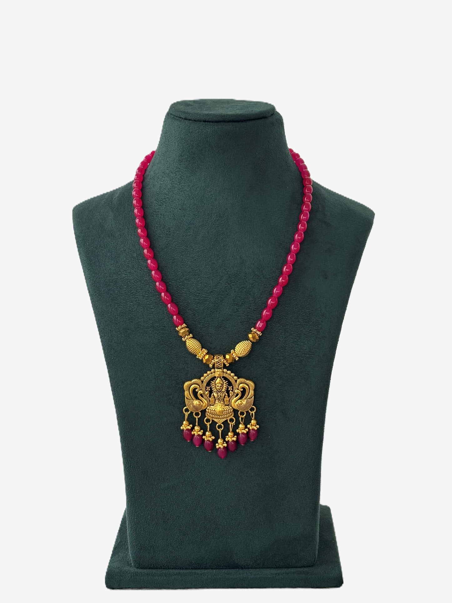 Rose Neckwear with Lakshmi Pendant Necklace