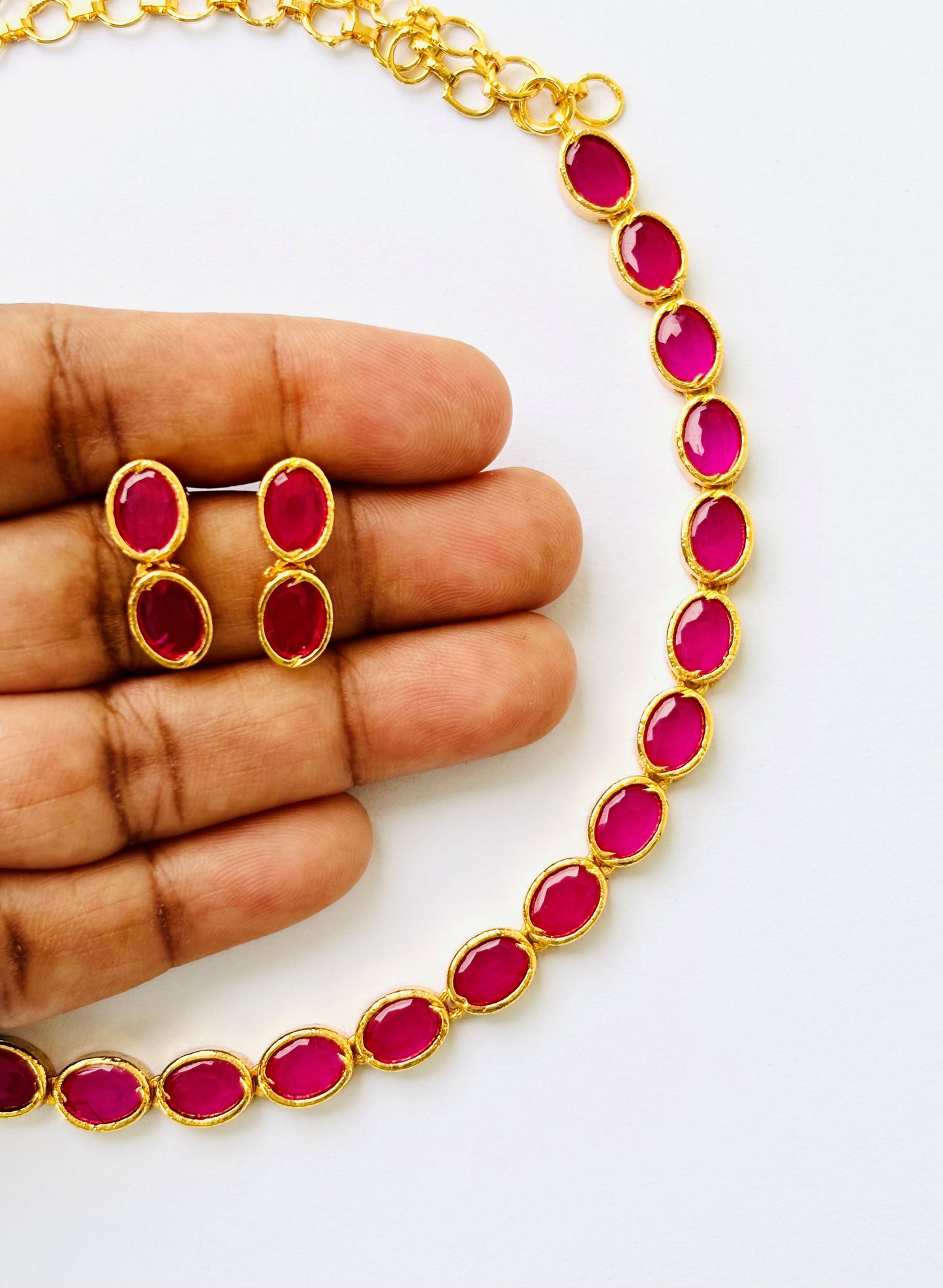 Gold Plated Rani Pink Oval Stone Necklace Set