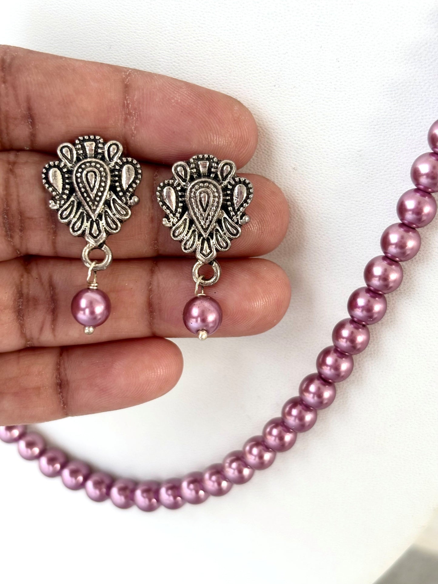 Mauve Pearl Necklace Set with Tribal Stud Earrings