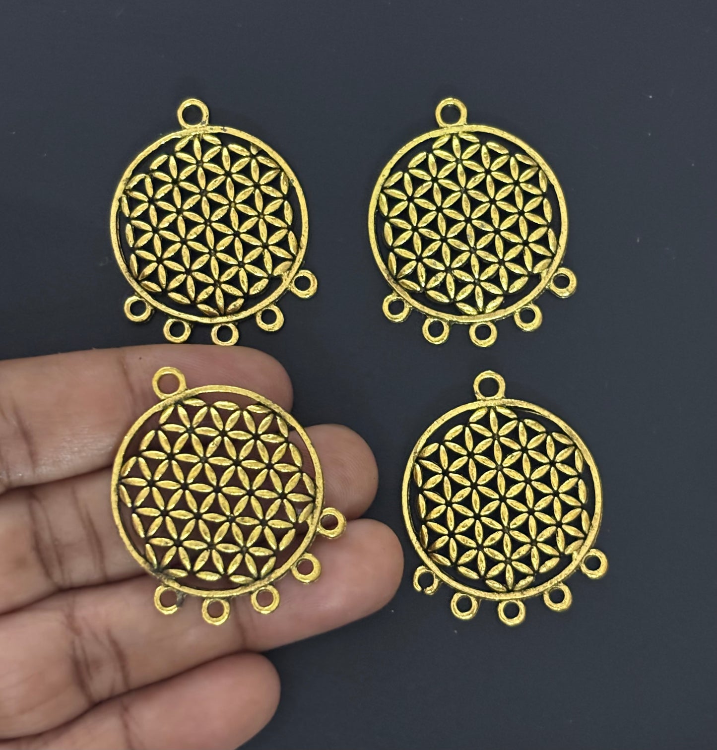 Unique Circular Jewelry Connectors