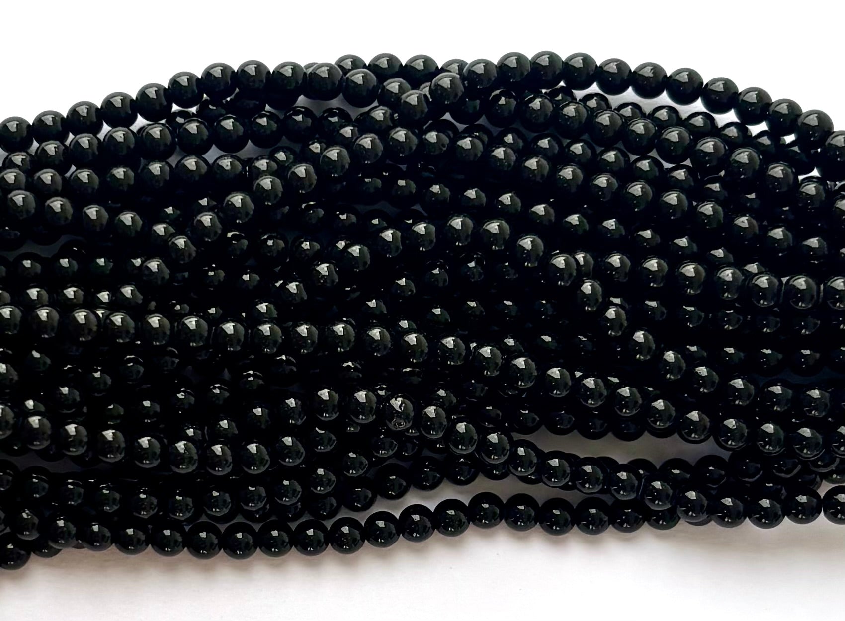 High Shine Monalisa Black Round Beads 5MM