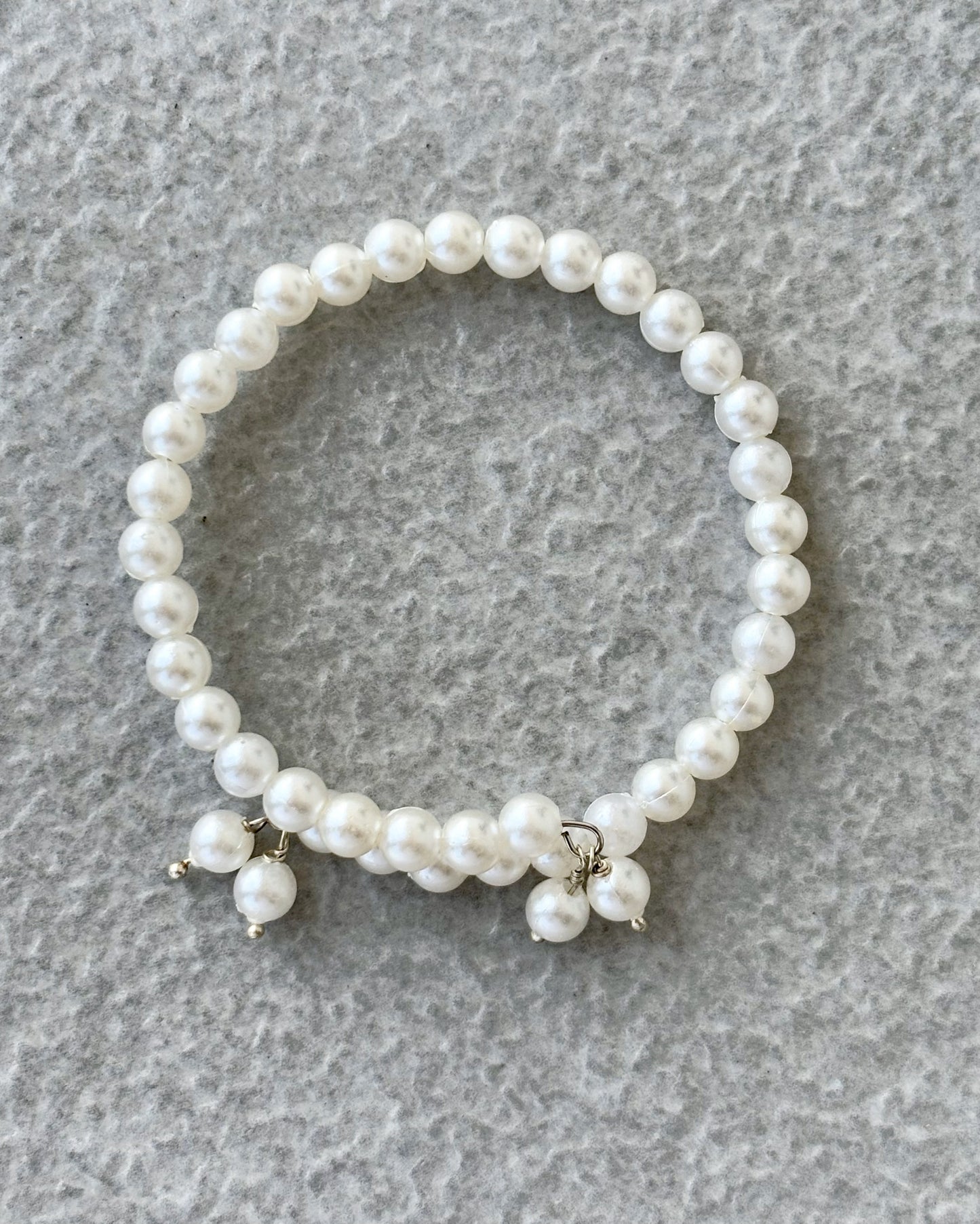 Classic White Pearl Stretch Bracelet