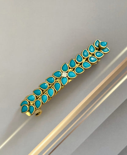 Handmade Turquoise Kundan Hair Clip with Floral Design