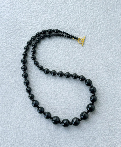 Handmade Graduated Black Onyx Gemstone Necklace