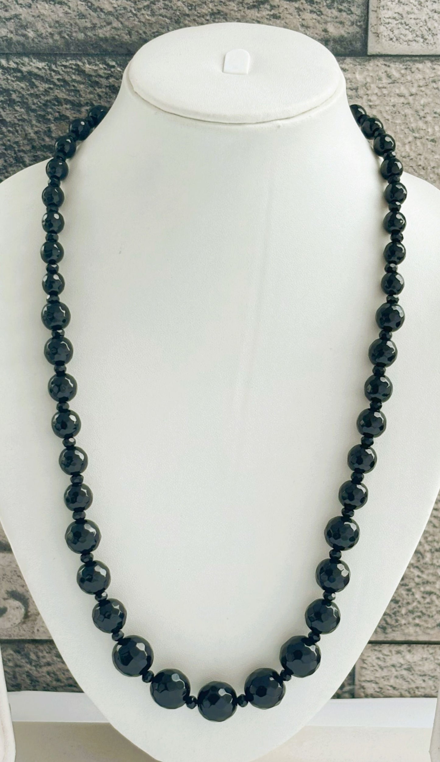 Handmade Graduated Black Onyx Gemstone Necklace