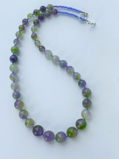 Handmade Graduated Lavender and Green Jade Necklace