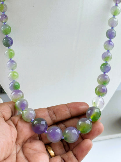 Handmade Graduated Lavender and Green Jade Necklace