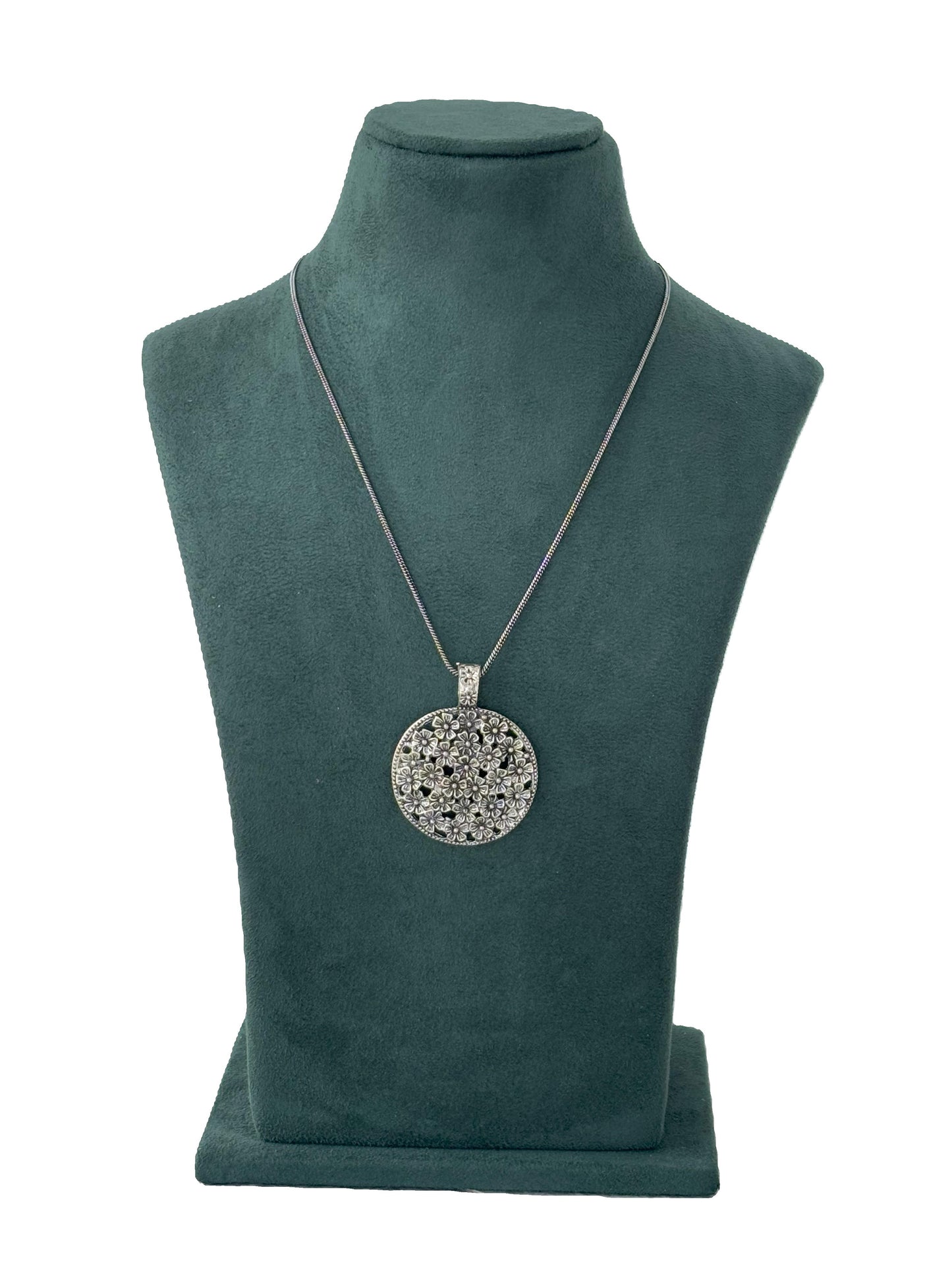 Oxidized Silver Filigree Round Pendant Necklace