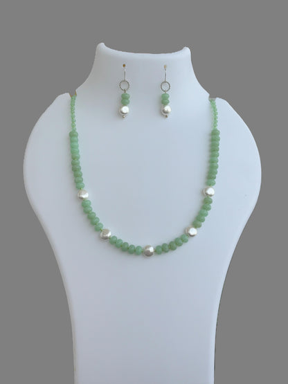 Handmade Pastel Green and Italian Pearl Necklace Set