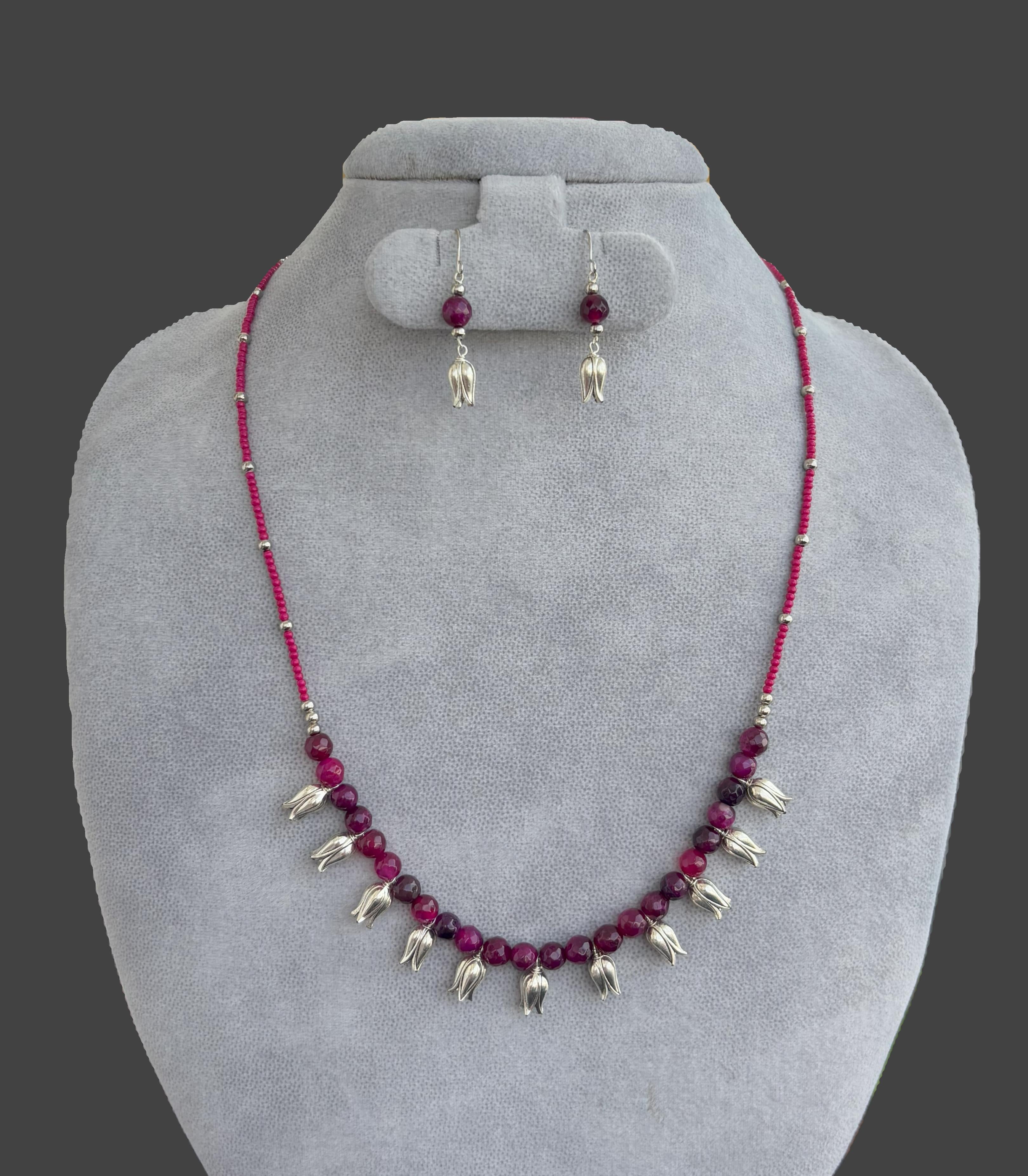 Handmade Oxidized Tulip and Magenta Stone Necklace Set