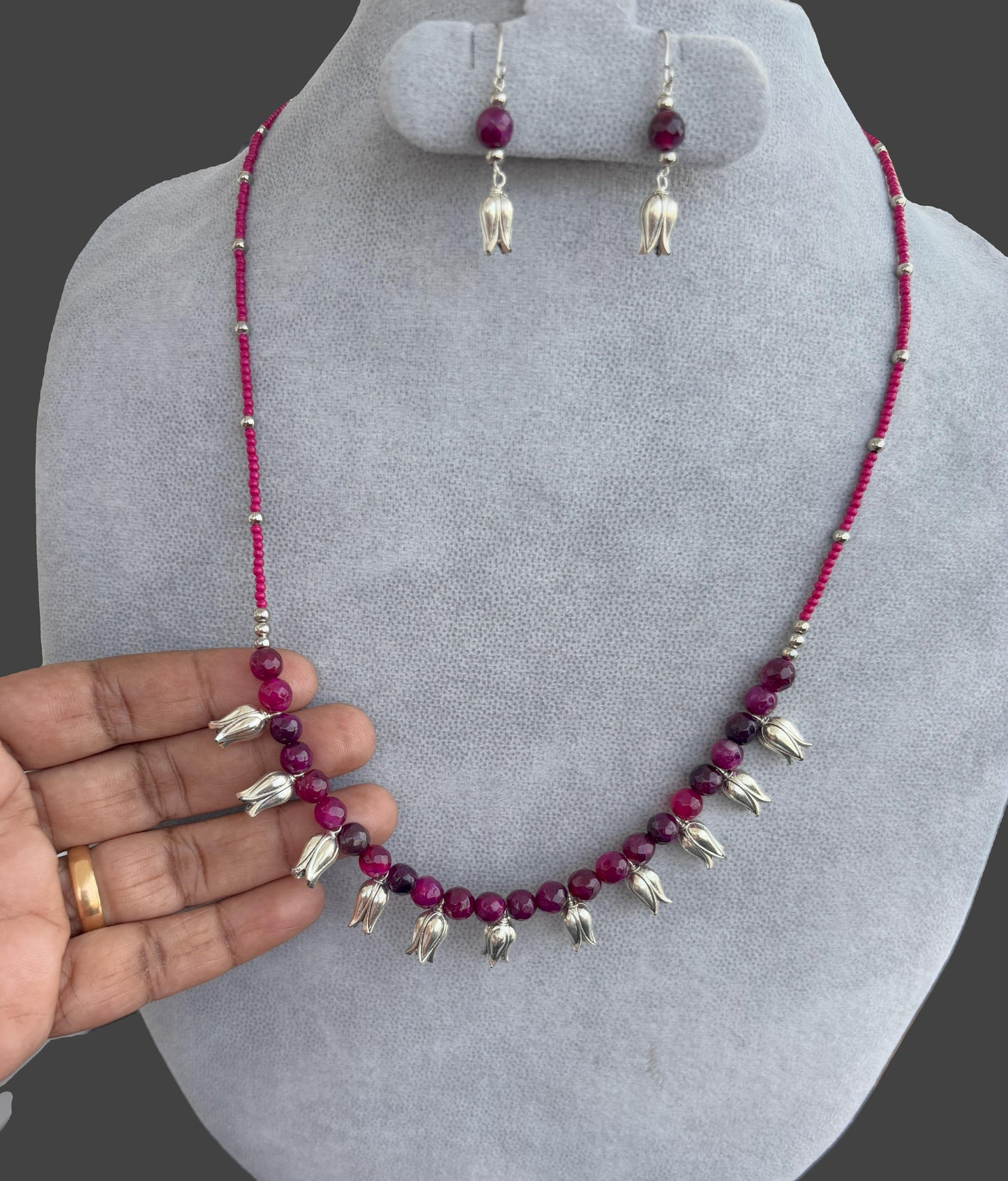 Handmade Oxidized Tulip and Magenta Stone Necklace Set