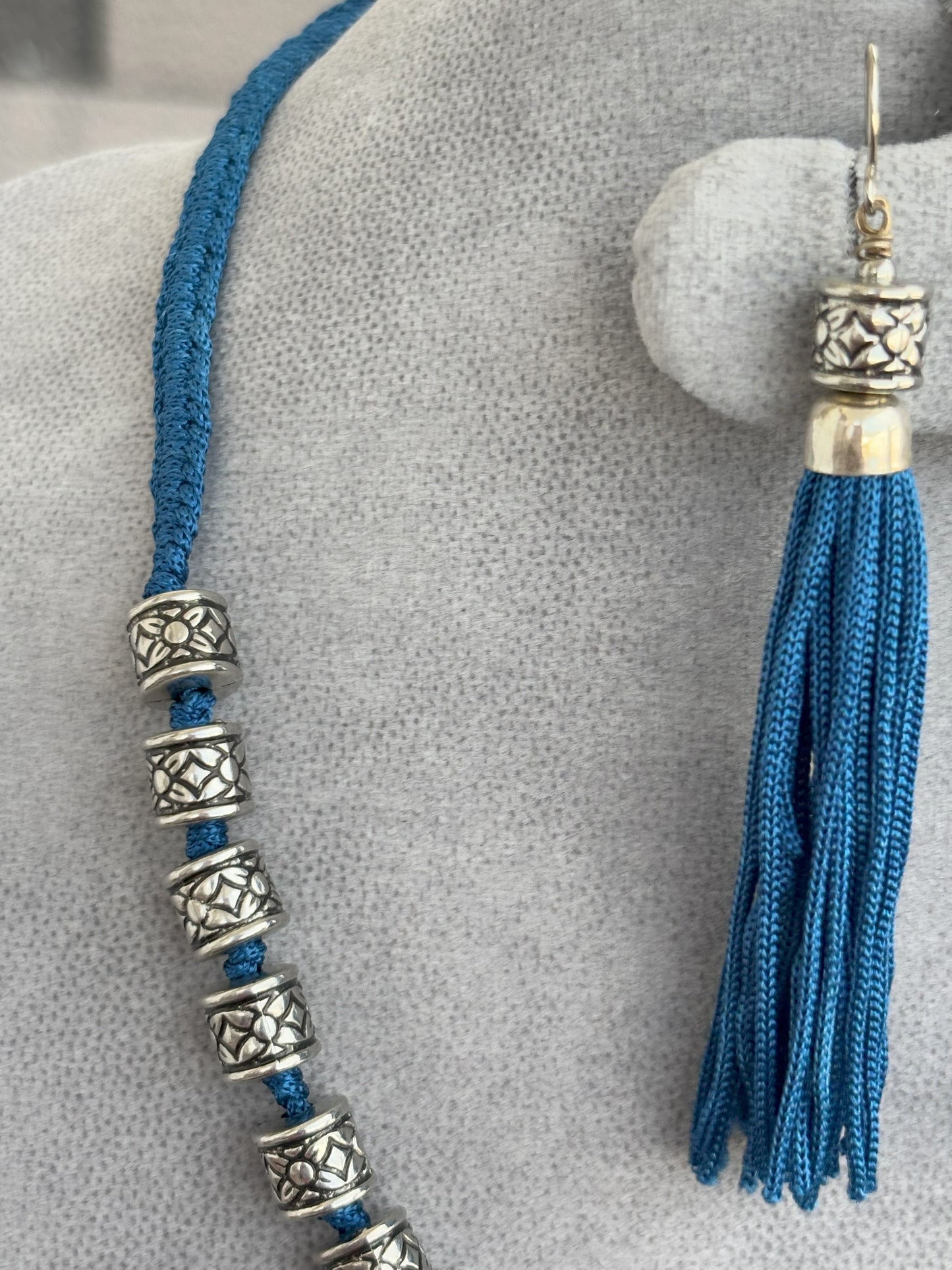 Handmade Oxidized Blue Thread and Bead Necklace Set