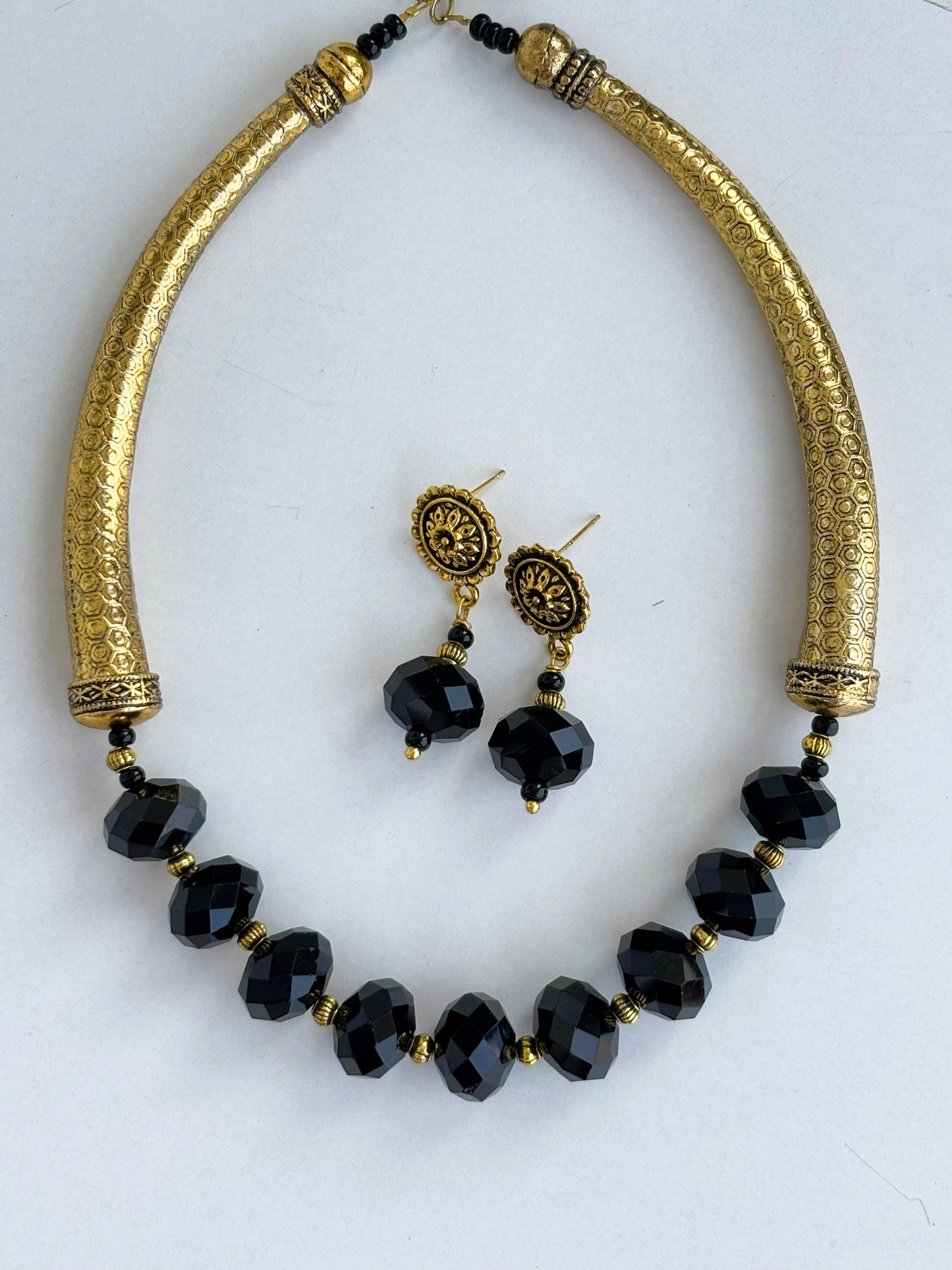 Handmade Oxidized Gold Trunk and Black Rondel Bead Necklace Set