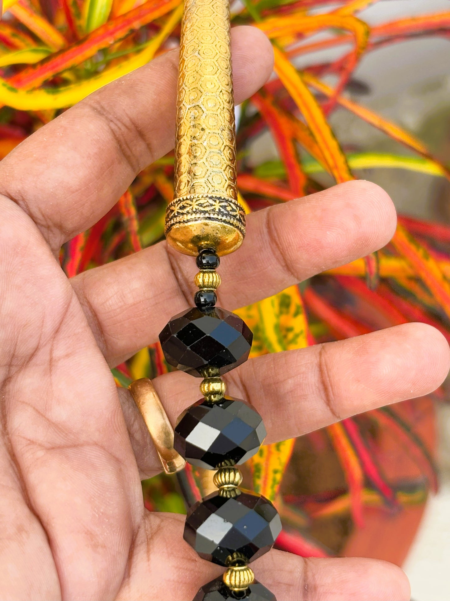 Handmade Oxidized Gold Trunk and Black Rondel Bead Necklace Set