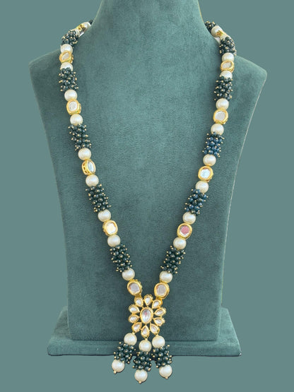 Handmade Kundan and Pearl Statement Necklace