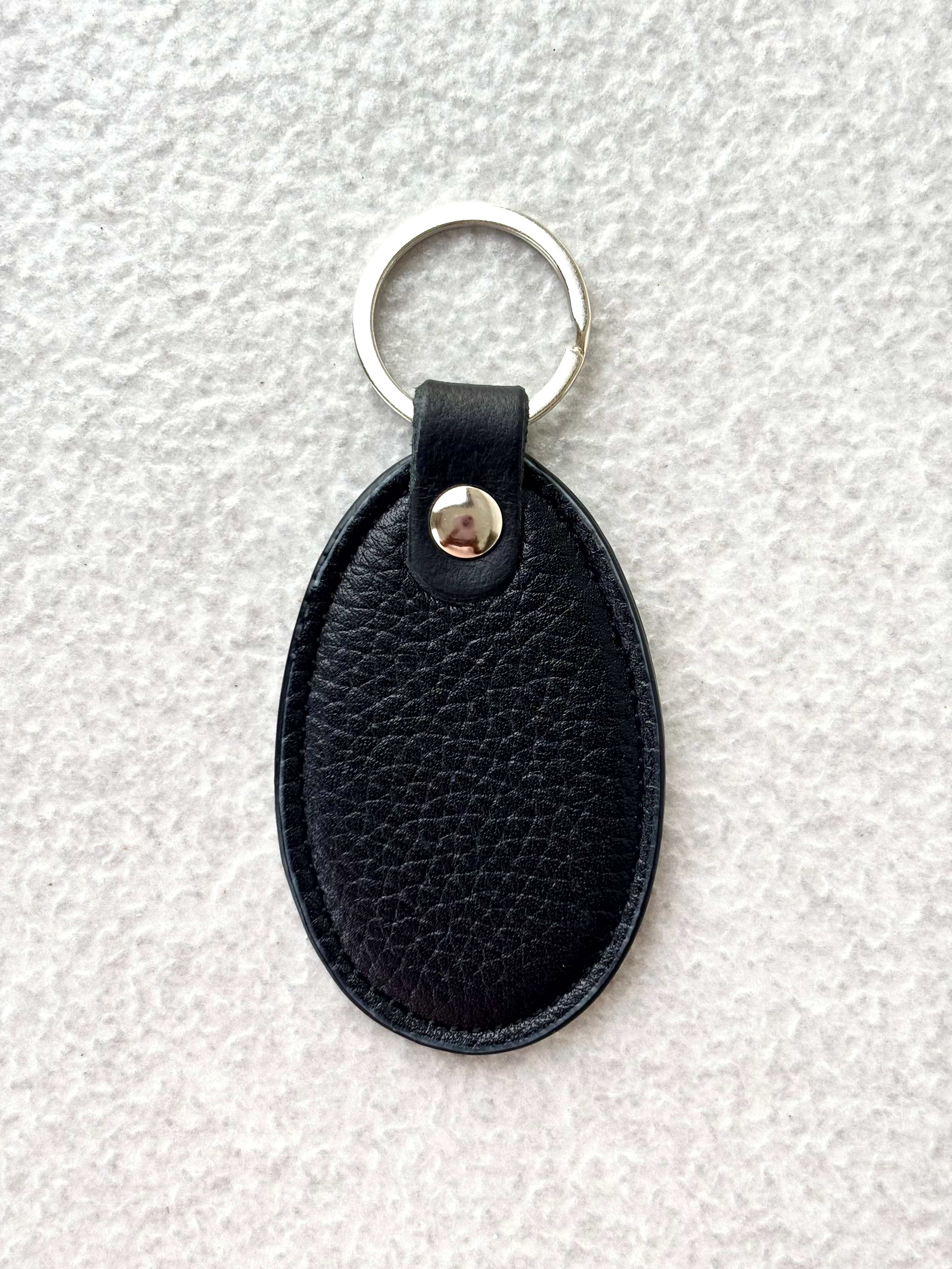 Classic Oval Black Leather Keychain