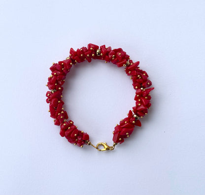 Red Coral Chip Bracelet with Gold Spacer Beads