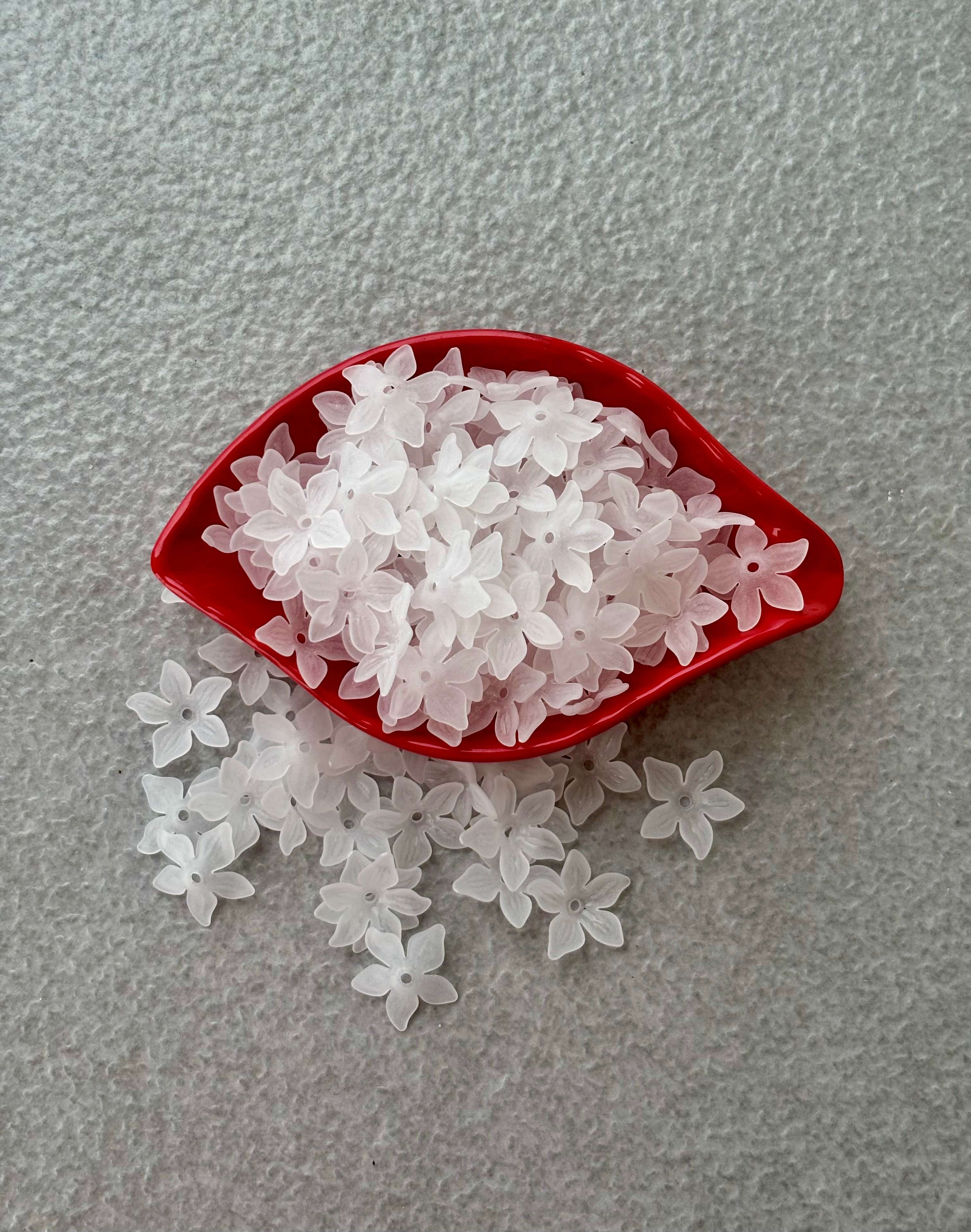 Frosted White Acrylic Lily Flower Beads