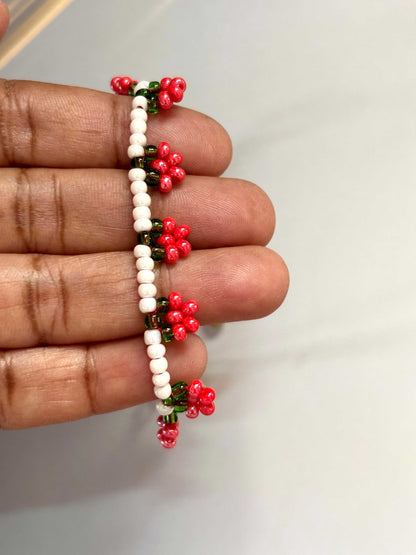 Red Flower Daisy Chain Seed Bead Bracelet
