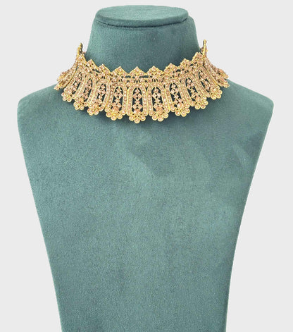 Ornate Gold Choker Set with Champagne Stone Design 1