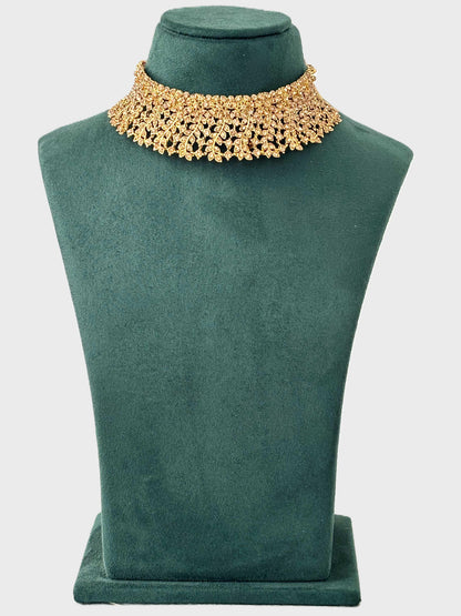 Ornate Gold Choker Set with Champagne Stone Design 2