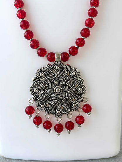 Red Crackle Beaded Neckwear