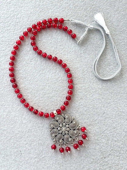 Red Crackle Beaded Neckwear