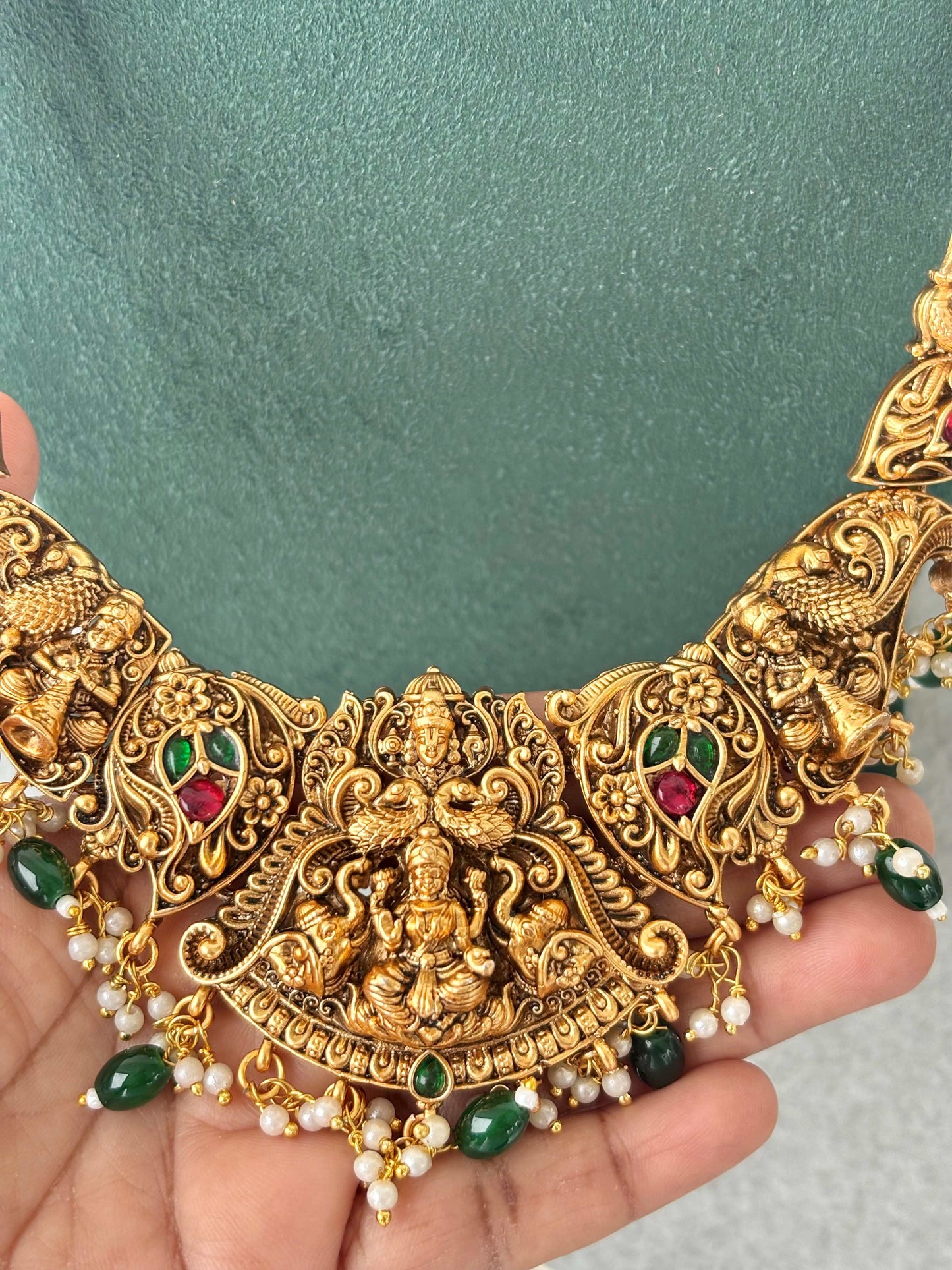 Royal Pearl and Emerald Lakshmi Jewelry Set