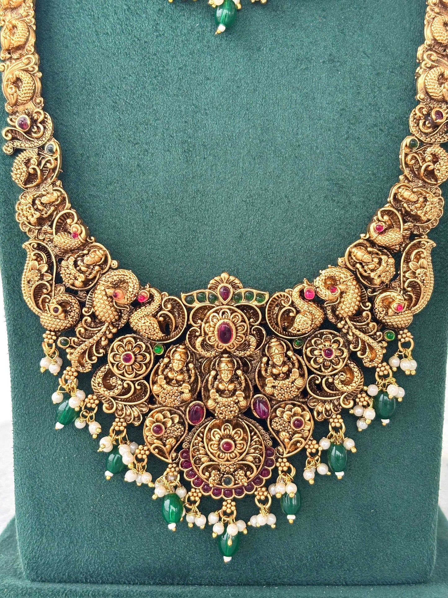 Royal Floral Lakshmi Pearl Bridal Set