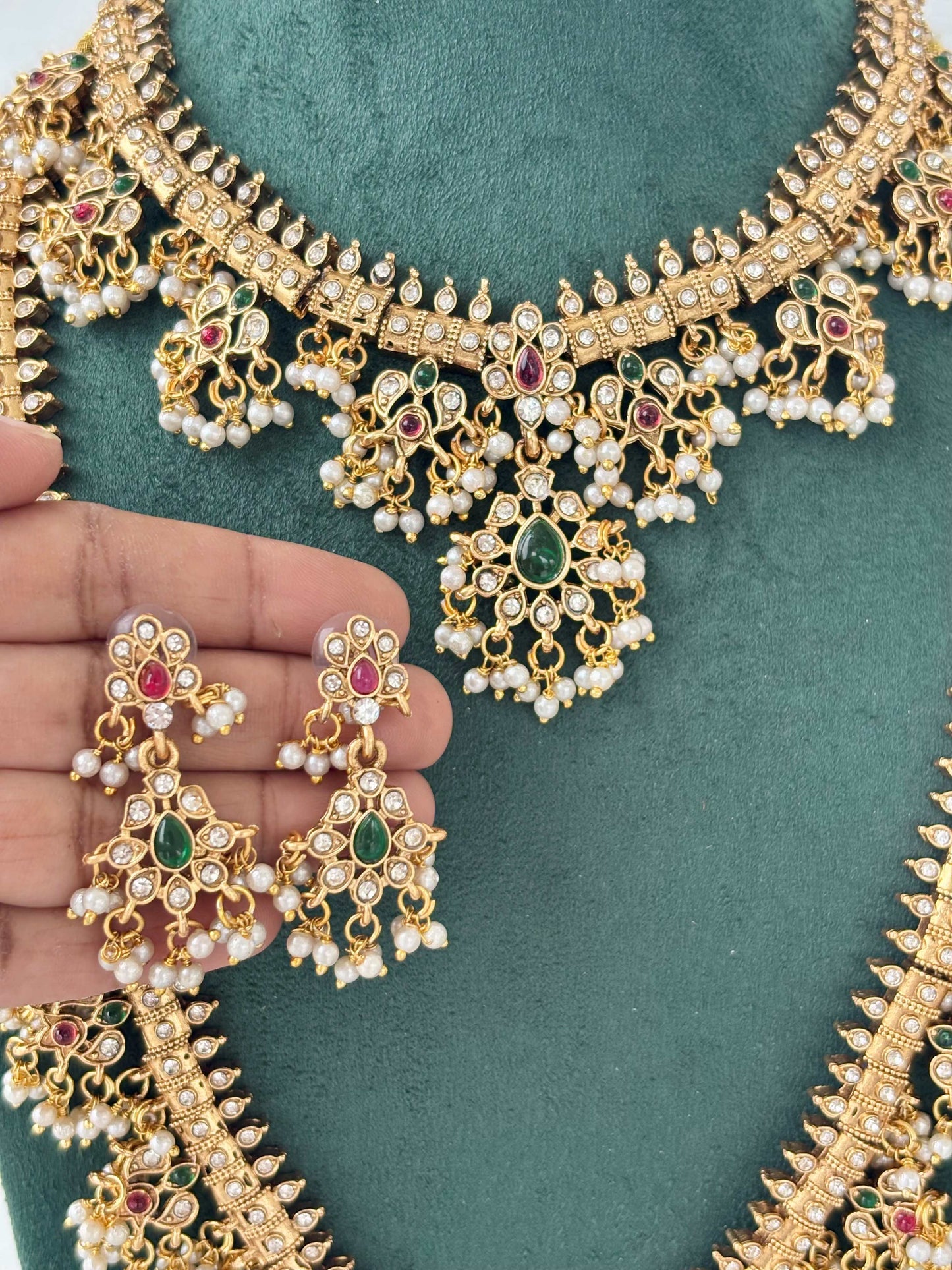 Guttapusalu Pearl Cluster Traditional Haram Set