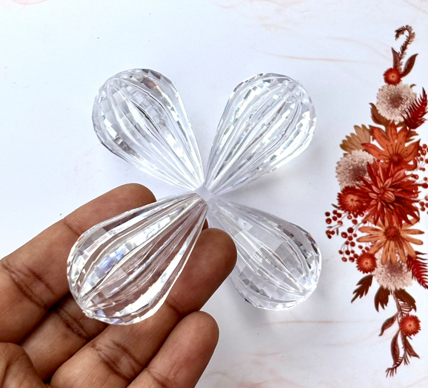 Large Clear Acrylic Ribbed Teardrop Beads for Jewelry Making