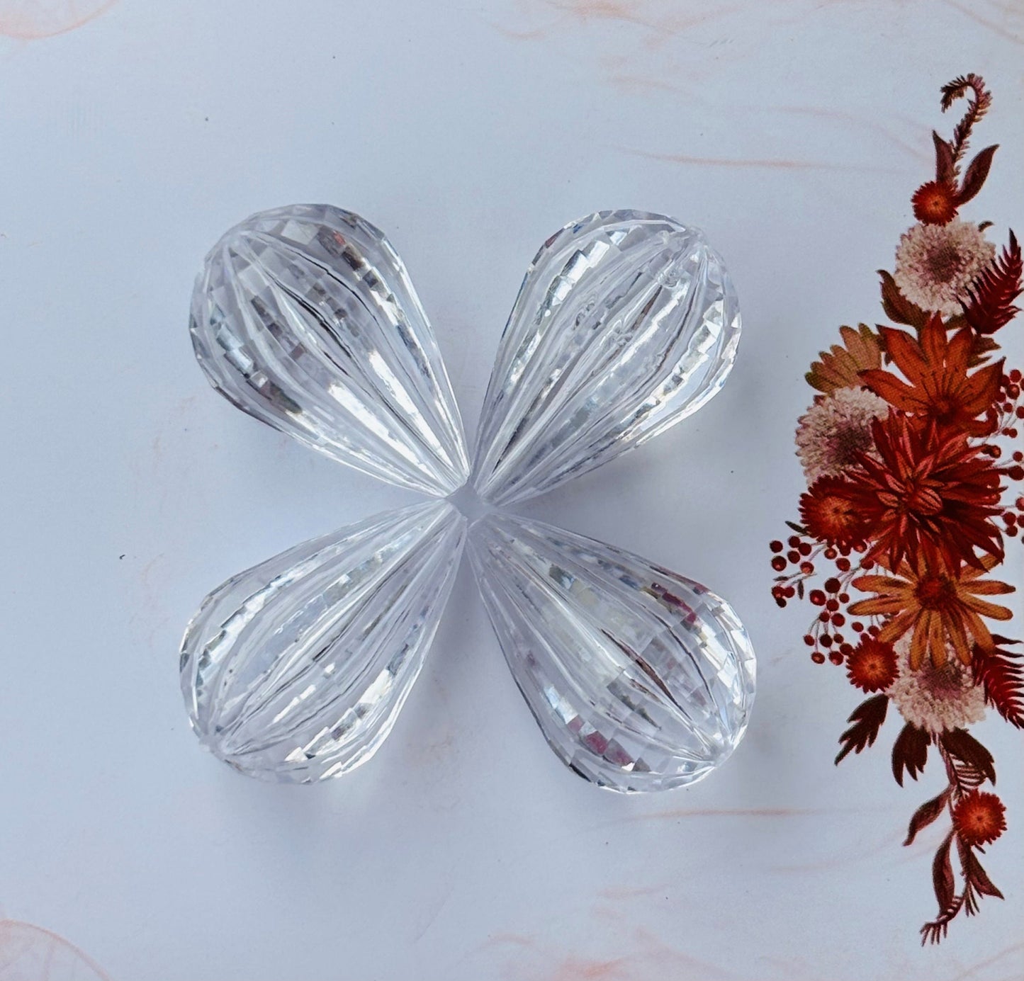 Large Clear Acrylic Ribbed Teardrop Beads for Jewelry Making