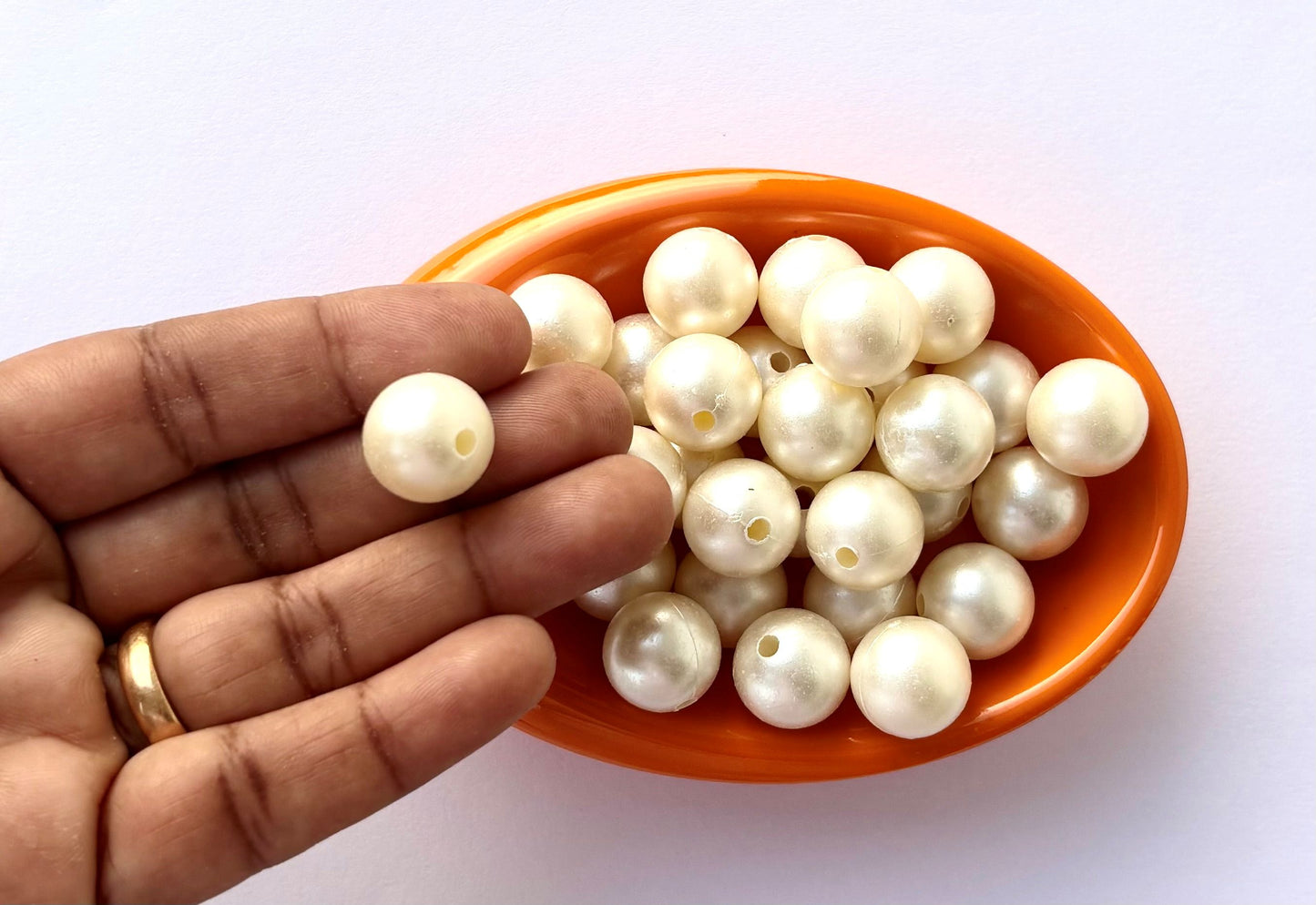Cream Acrylic Pearl Bead 14MM