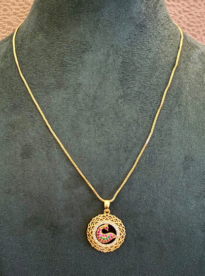 Gold-Plated Peacock Kemp Stone Pendant with Chain