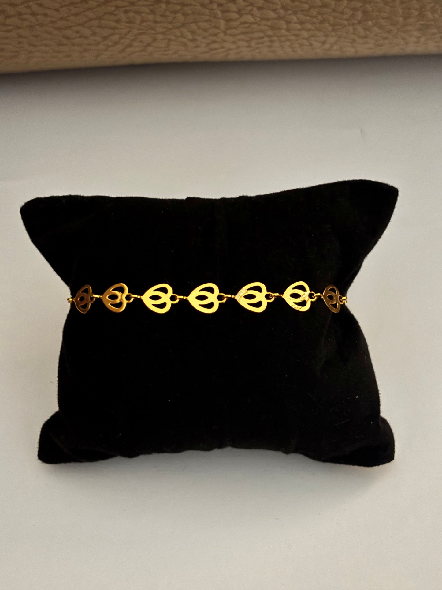 Gold-Plated Heart Link Chain Bracelet for Women