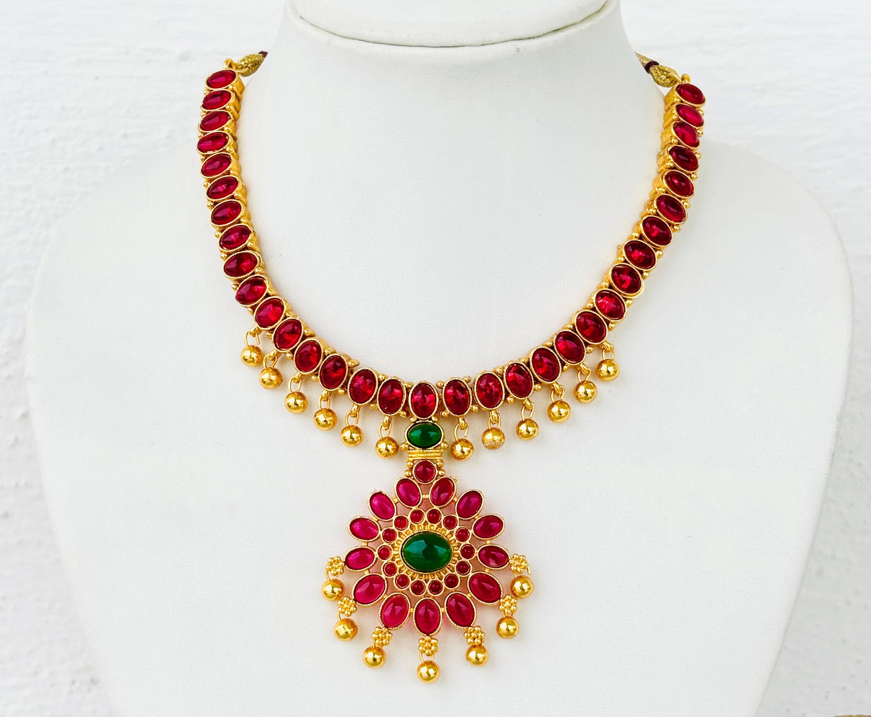 Gold Plated Kemp Ruby and Emerald Necklace Set
