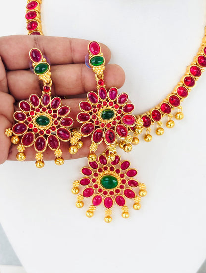 Gold Plated Kemp Ruby and Emerald Necklace Set