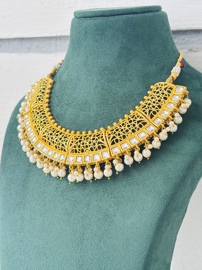 Kundan Choker Necklace Set with Jali Work and Pearls