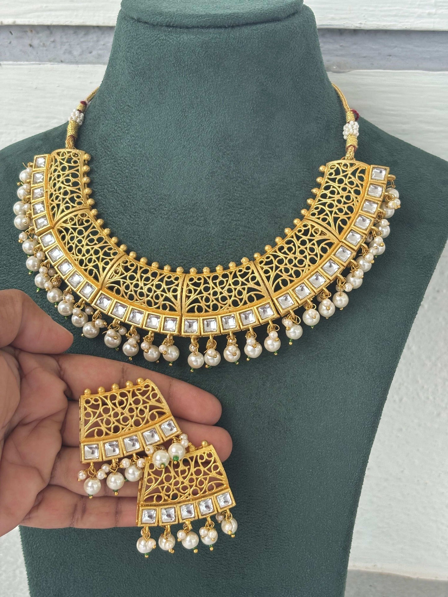 Kundan Choker Necklace Set with Jali Work and Pearls