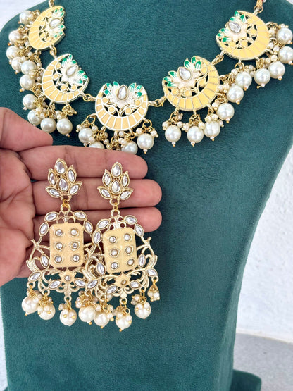 Light Yellow Meenakari Kundan Choker Set