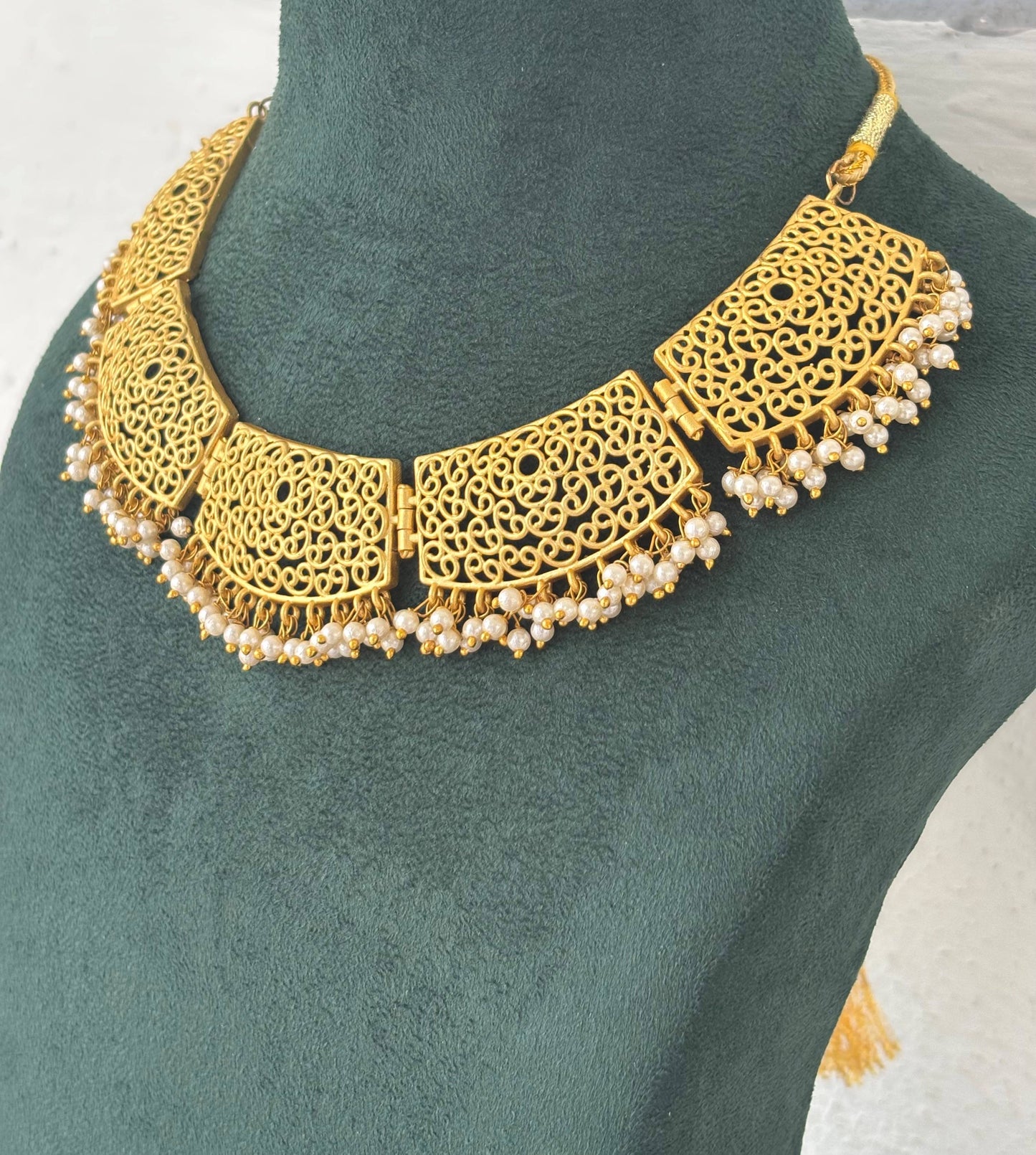 Matte Gold Jali Work Choker Necklace Set