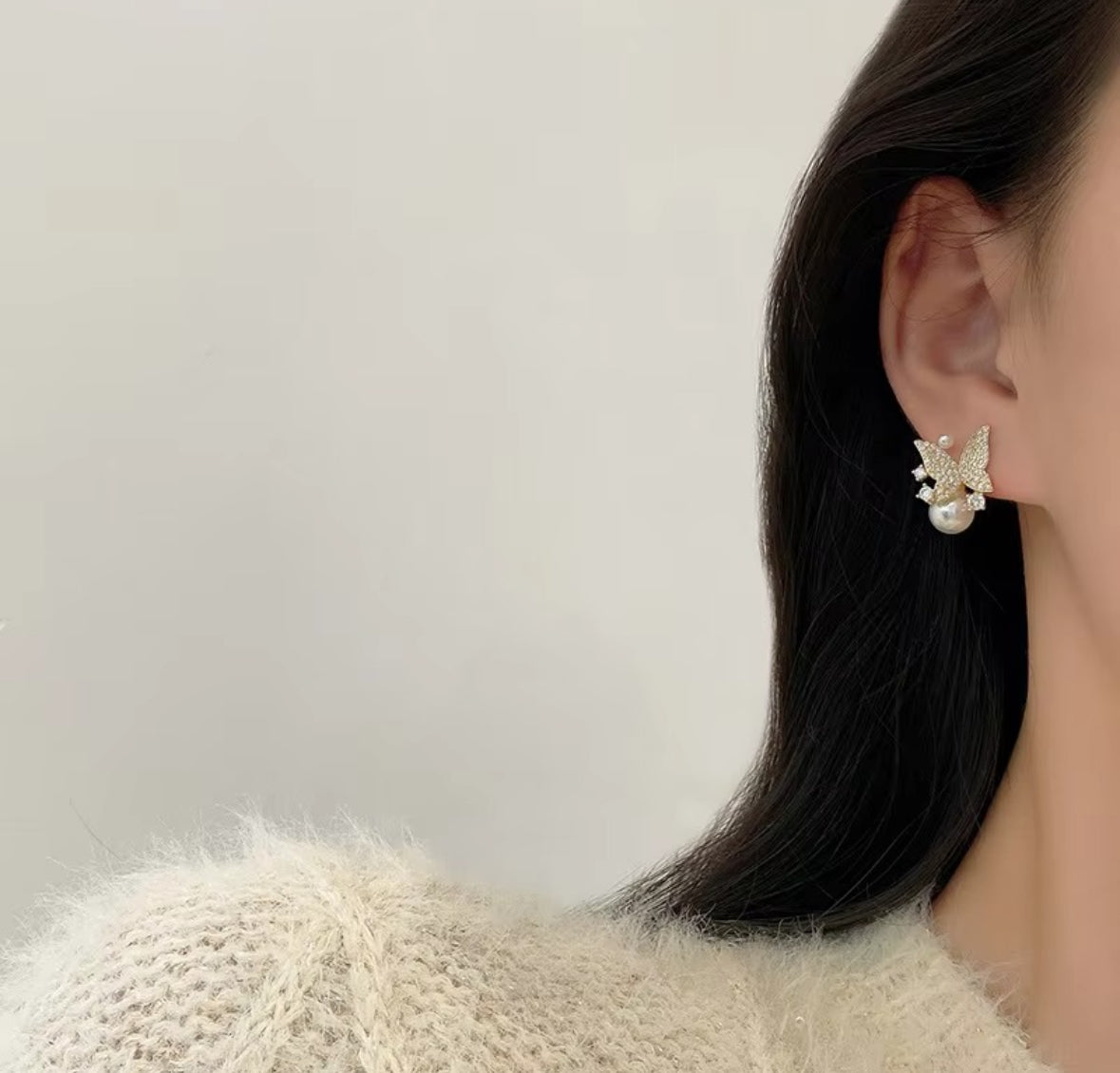 Korean Fashion Crystal Butterfly Earrings with Pearl Drop