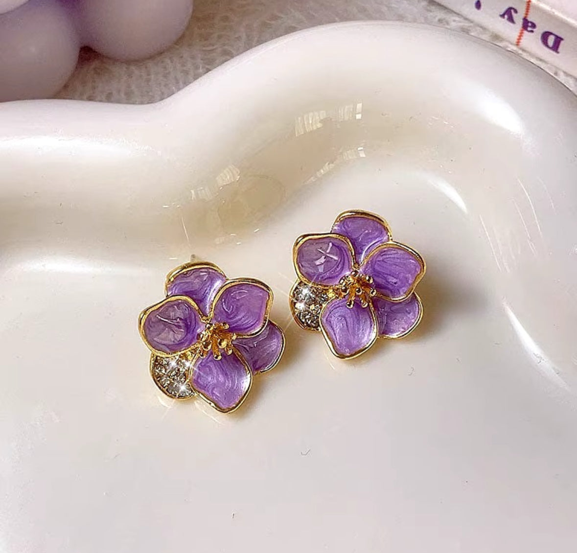 Lilac Flower Stud Earrings with Crystals