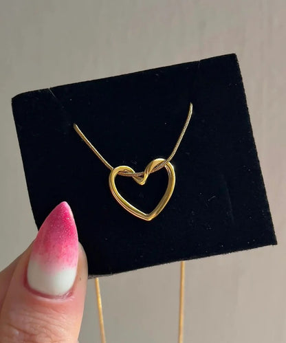 Minimalist Gold Heart Necklace