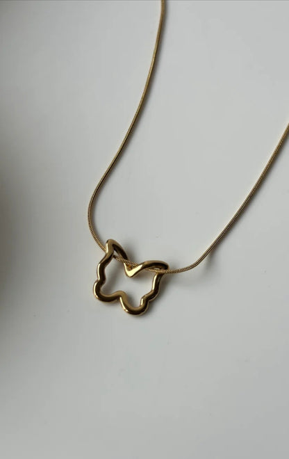 Minimalist Gold Butterfly Necklace