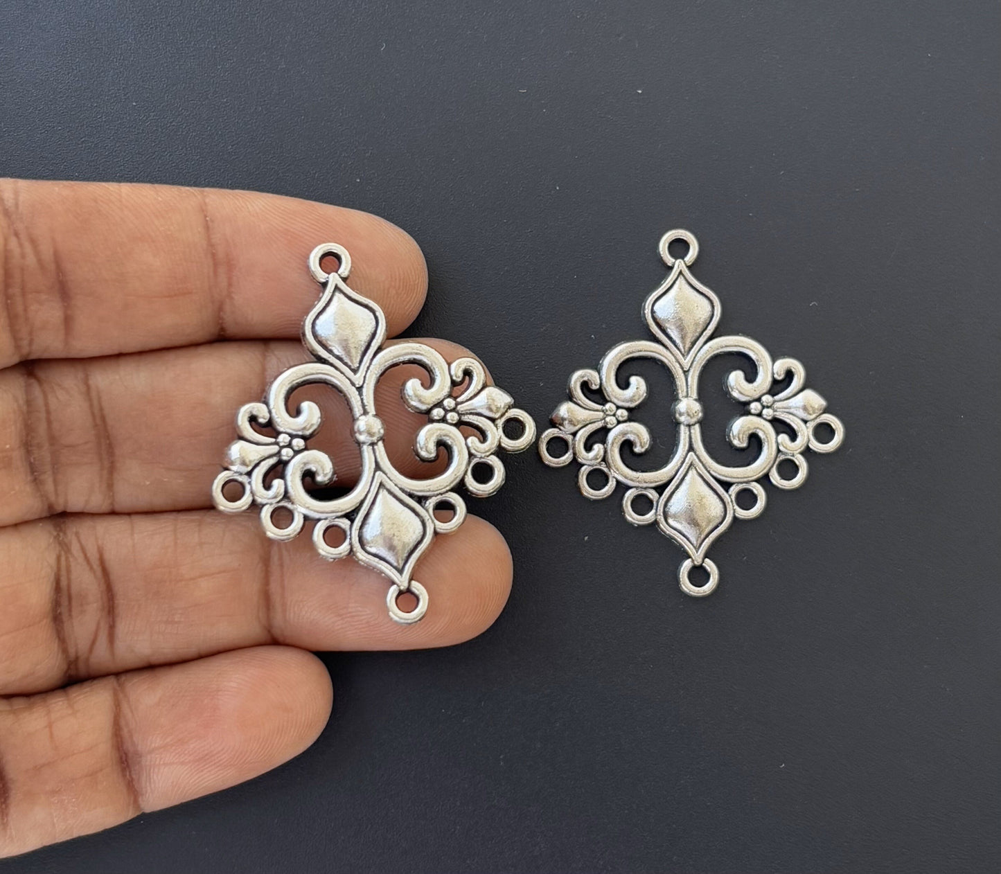Antique Silver Tone Filigree Rhombus Connectors