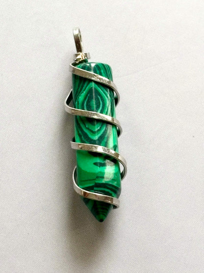 Elegant Malachite Crystal Point Pendant