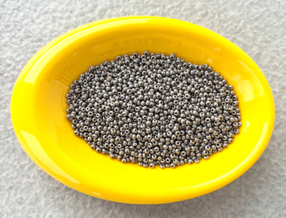 Preciosa Smoke Grey Luster Seed Beads