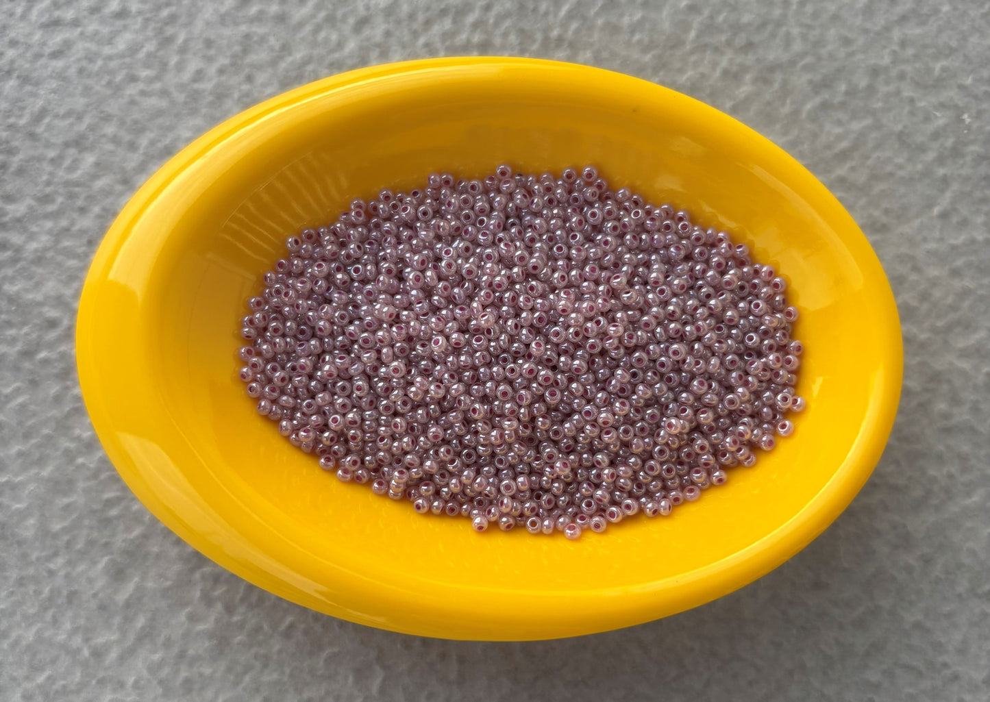 Preciosa Pearlescent Lilac Seed Beads